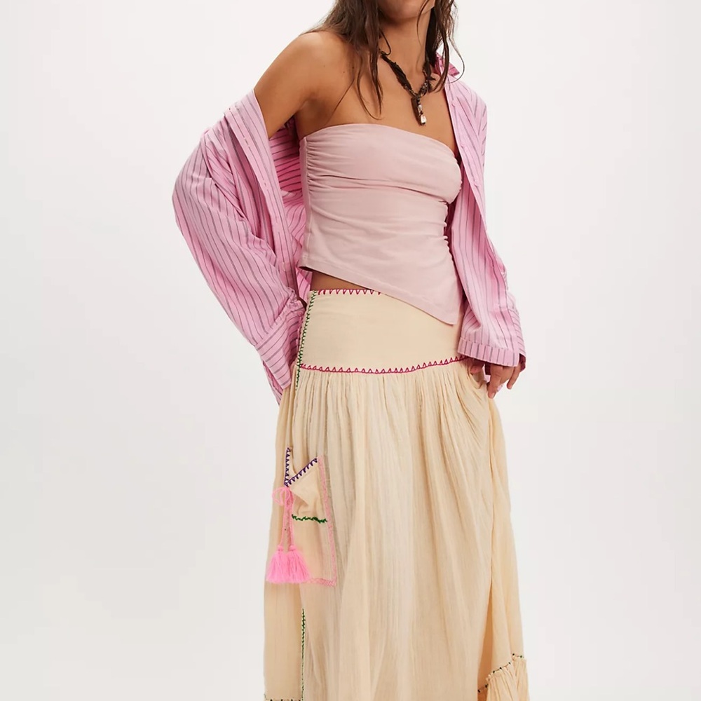 Free People Elegant Cream Maxi skirt set with Colorful Accents - Picture 2 of 9